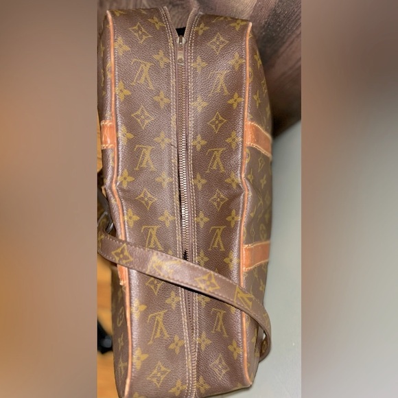 Authentic Louis Vuitton XL Monogram Danube GM Messenger Vaschetta trim - Picture 8 of 15